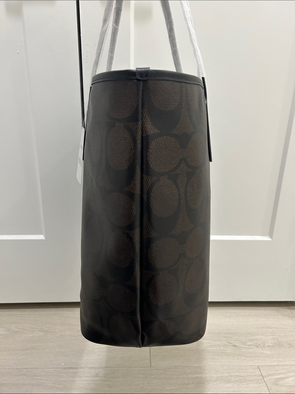 Coach (NWT) Large City Tote Bag In Maxi Signature Canvas - Picture 7 of 15